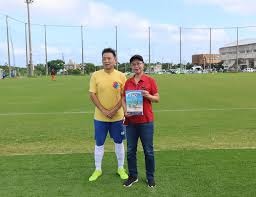 转会硝烟：亚特兰大截胡抢下25岁国脚，罗马迅速抢18岁天赋射手