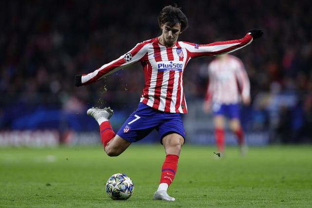 正积极通过 正积极通过