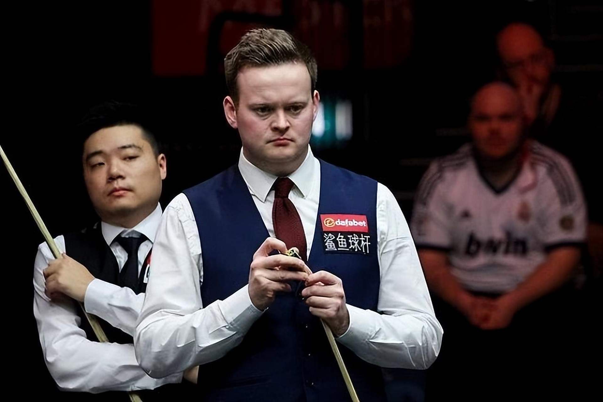 支全员低谷 支全员低谷